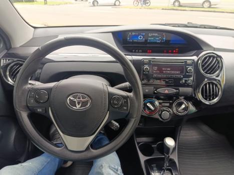 TOYOTA Etios Sedan 1.5 16V 4P FLEX X PLUS AUTOM�TICO, Foto 4