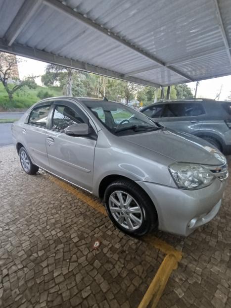 TOYOTA Etios Sedan 1.5 16V 4P FLEX XLS, Foto 2