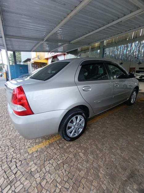 TOYOTA Etios Sedan 1.5 16V 4P FLEX XLS, Foto 3