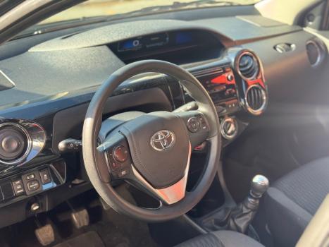 TOYOTA Etios Sedan 1.5 16V 4P FLEX X PLUS, Foto 7