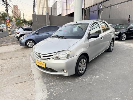 TOYOTA Etios Sedan 1.5 16V 4P FLEX X, Foto 2