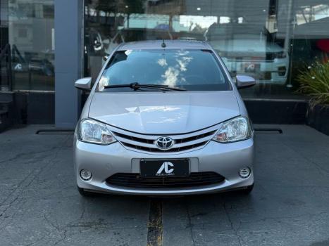TOYOTA Etios Sedan 1.5 16V 4P FLEX XS AUTOM�TICO, Foto 3