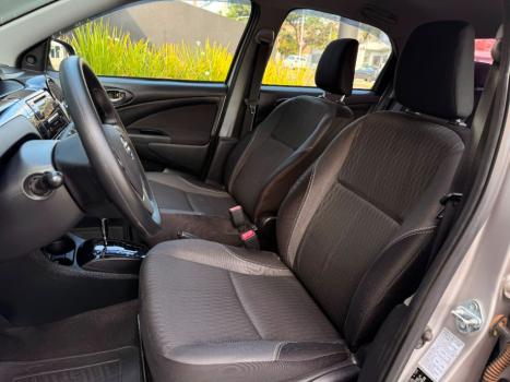 TOYOTA Etios Sedan 1.5 16V 4P FLEX XS AUTOM�TICO, Foto 12