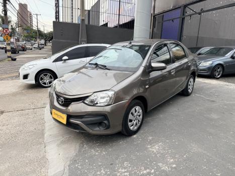 TOYOTA Etios Sedan 1.5 16V 4P FLEX XS AUTOM�TICO, Foto 2