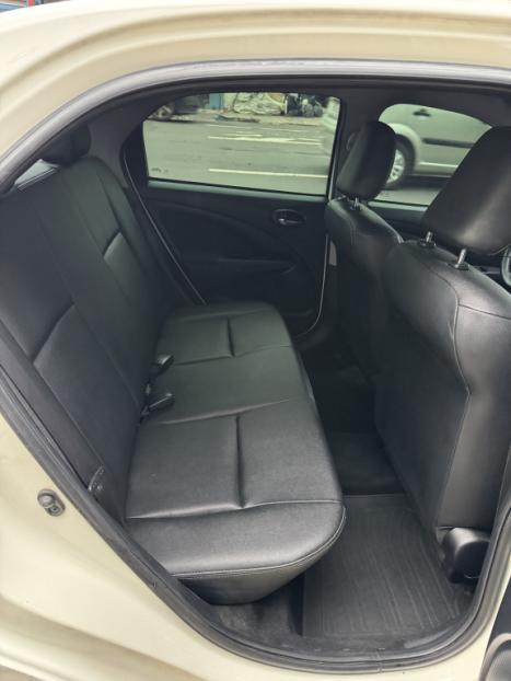 TOYOTA Etios Sedan 1.5 16V 4P FLEX XLS, Foto 9