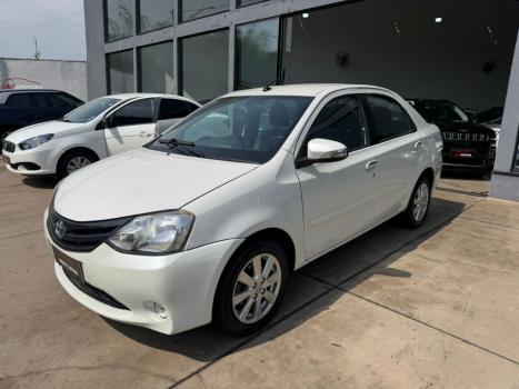 TOYOTA Etios Sedan 1.5 16V 4P FLEX XLS AUTOM�TICO, Foto 3