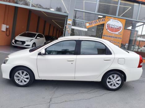 TOYOTA Etios Sedan 1.5 16V 4P FLEX XLS AUTOMÁTICO, Foto 2