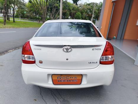TOYOTA Etios Sedan 1.5 16V 4P FLEX XLS AUTOMÁTICO, Foto 4
