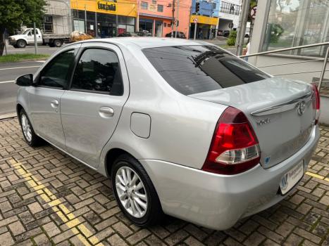 TOYOTA Etios Sedan 1.5 16V 4P FLEX XLS, Foto 4