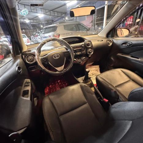 TOYOTA Etios Sedan 1.5 16V 4P FLEX XLS AUTOMÁTICO, Foto 4