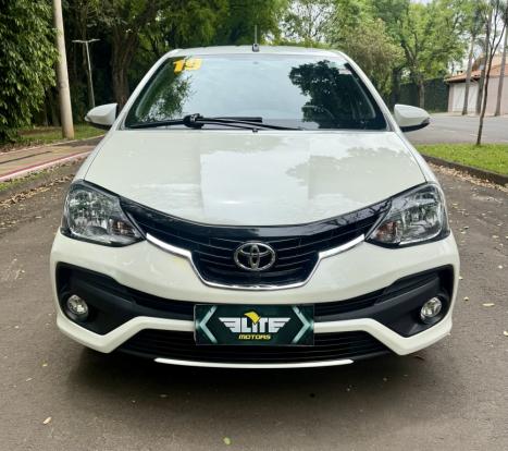 TOYOTA Etios Sedan 1.5 16V 4P FLEX PLATINUM AUTOMÁTICO, Foto 2