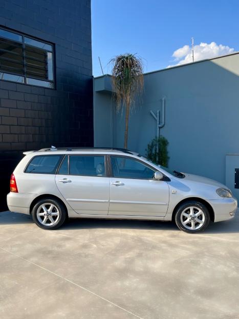 TOYOTA Fielder 1.8 16V 4P AUTOMÁTICO, Foto 3