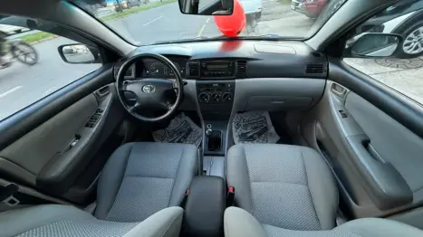 TOYOTA Fielder 1.8 16V 4P, Foto 8