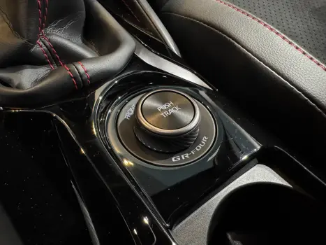 TOYOTA GR Corolla 1.6 16V 4P TURBO CIRCUIT GR-FOUR, Foto 17 TOYOTA GR Corolla 1.6 16V 4P TURBO CIRCUIT GR-FOUR, Foto 17