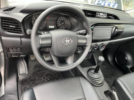 TOYOTA Hilux Caminhonete 2.8 4X4 DIESEL CABINE SIMPLES, Foto 4 TOYOTA Hilux Caminhonete 2.8 4X4 DIESEL CABINE SIMPLES, Foto 4