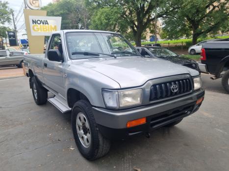 TOYOTA Hilux Caminhonete 3.0 DX DIESEL CABINE SIMPLES, Foto 2