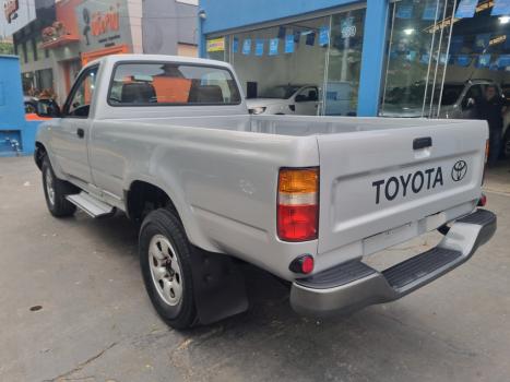 TOYOTA Hilux Caminhonete 3.0 DX DIESEL CABINE SIMPLES, Foto 5