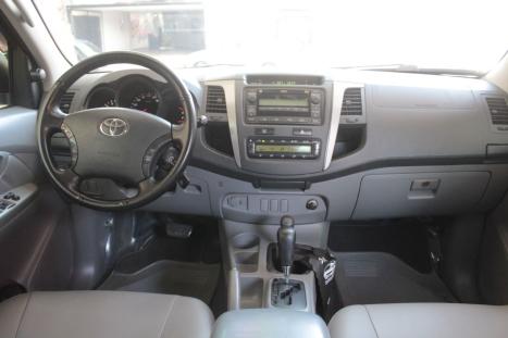 TOYOTA Hilux Caminhonete 3.0 16V 4P 4X4 SRV TURBO DIESEL CABINE DUPLA AUTOMTICO, Foto 11