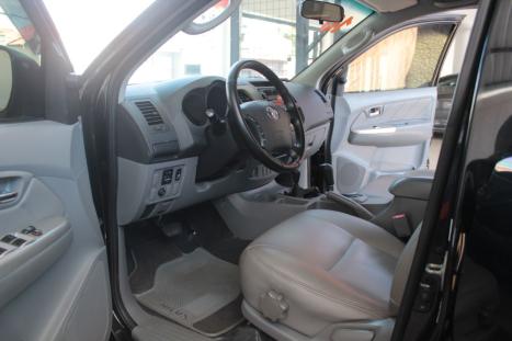 TOYOTA Hilux Caminhonete 3.0 16V 4P 4X4 SRV TURBO DIESEL CABINE DUPLA AUTOMTICO, Foto 12