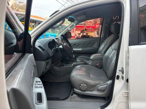 TOYOTA Hilux Caminhonete 3.0 16V 4P 4X4 SRV TURBO DIESEL CABINE DUPLA AUTOMTICO, Foto 11