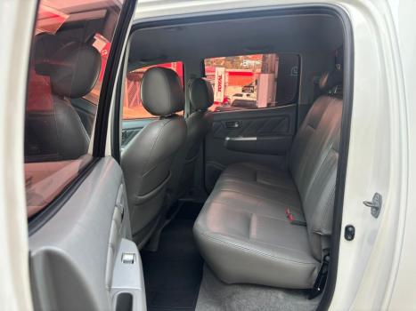 TOYOTA Hilux Caminhonete 3.0 16V 4P 4X4 SRV TURBO DIESEL CABINE DUPLA AUTOMTICO, Foto 12