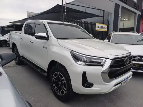 TOYOTA Hilux Caminhonete 2.8 16V SRX 4X4 TURBO DIESEL CABINE DUPLA AUTOMTICO, Foto 2