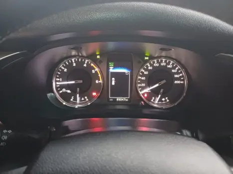 TOYOTA Hilux Caminhonete 2.8 16V SRX 4X4 TURBO DIESEL CABINE DUPLA AUTOMTICO, Foto 5