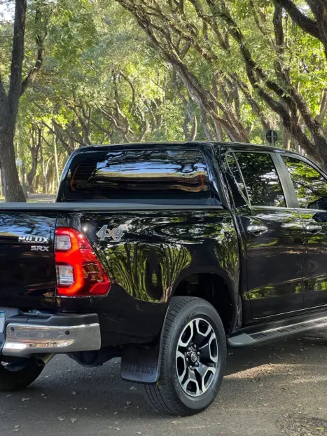 TOYOTA Hilux Caminhonete 2.8 16V SRX 4X4 TURBO DIESEL CABINE DUPLA AUTOMTICO, Foto 12