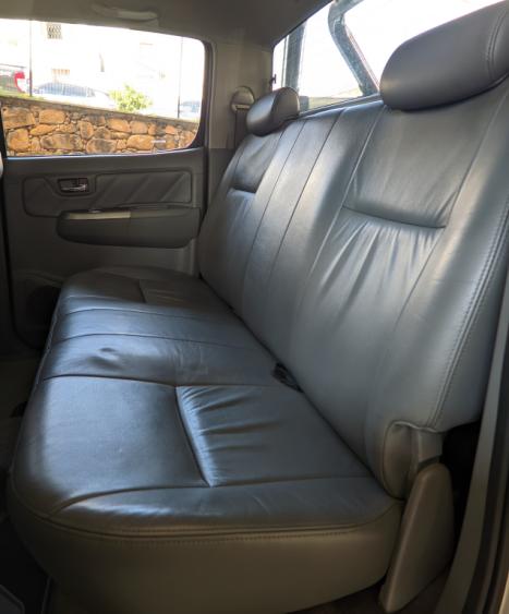 TOYOTA Hilux Caminhonete 3.0 16V 4P 4X4 SRV TURBO DIESEL CABINE DUPLA AUTOMTICO, Foto 13