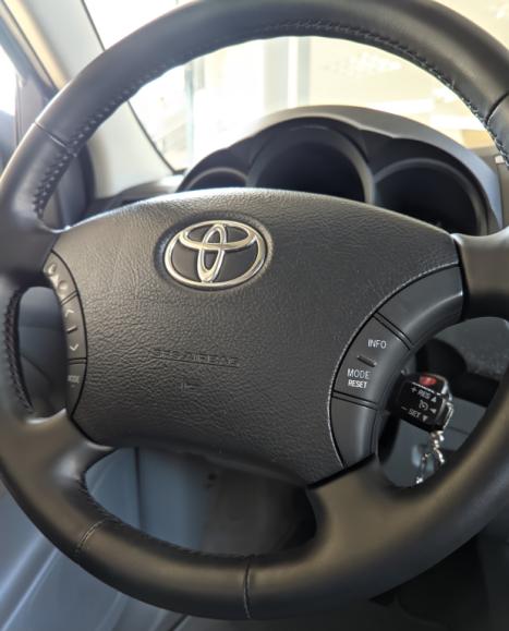 TOYOTA Hilux Caminhonete 3.0 16V 4P 4X4 SRV TURBO DIESEL CABINE DUPLA AUTOMTICO, Foto 18