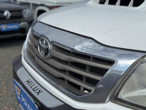 TOYOTA Hilux Caminhonete 3.0 4P 4X4 SRV TURBO DIESEL TOP CABINE DUPLA AUTOMTICO, Foto 10