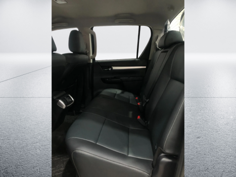 TOYOTA Hilux Caminhonete 2.8 16V SRV 4X4 DIESEL CABINE DUPLA AUTOMTICO, Foto 8