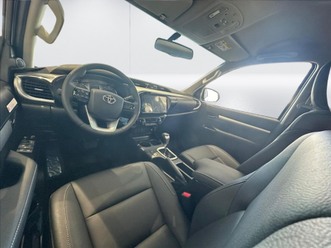 TOYOTA Hilux Caminhonete 2.8 16V SRV 4X4 DIESEL CABINE DUPLA AUTOMTICO, Foto 9