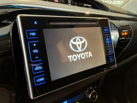TOYOTA Hilux Caminhonete 2.8 16V SRV 4X4 DIESEL CABINE DUPLA AUTOMTICO, Foto 22