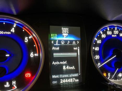 TOYOTA Hilux Caminhonete 2.8 16V SRV 4X4 DIESEL CABINE DUPLA AUTOMTICO, Foto 23