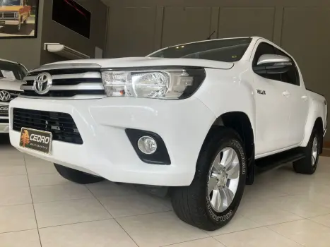 TOYOTA Hilux Caminhonete 2.8 16V SRV 4X4 DIESEL CABINE DUPLA AUTOMTICO, Foto 29