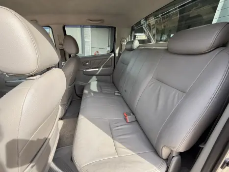 TOYOTA Hilux Caminhonete 3.0 16V 4P 4X4 SRV TURBO DIESEL CABINE DUPLA AUTOMTICO, Foto 11