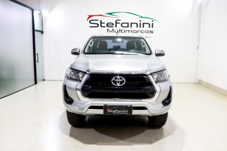 TOYOTA Hilux Caminhonete 2.8 16V SRV 4X4 DIESEL CABINE DUPLA AUTOMÁTICO, Foto 2 TOYOTA Hilux Caminhonete 2.8 16V SRV 4X4 DIESEL CABINE DUPLA AUTOMÁTICO, Foto 2