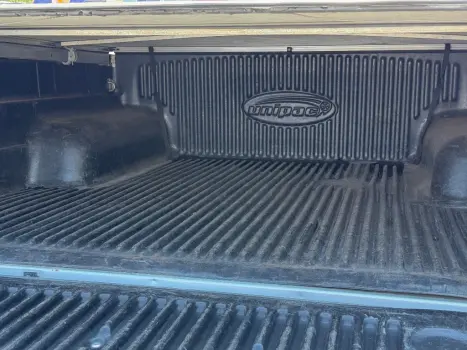 TOYOTA Hilux Caminhonete 3.0 4P 4X4 SRV TURBO DIESEL CABINE DUPLA, Foto 13