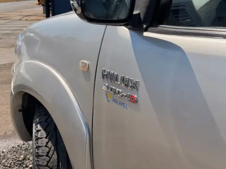 TOYOTA Hilux Caminhonete 3.0 4P 4X4 SRV TURBO DIESEL CABINE DUPLA, Foto 16