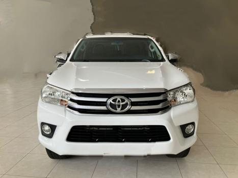 TOYOTA Hilux Caminhonete 2.8 16V SRV 4X4 DIESEL CABINE DUPLA AUTOMTICO, Foto 3