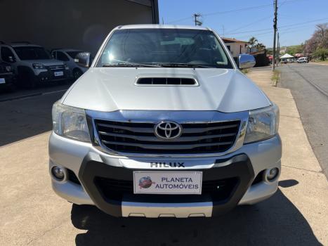 TOYOTA Hilux Caminhonete 3.0 4P 4X4 SRV TURBO DIESEL CABINE DUPLA AUTOMÁTICO, Foto 5 TOYOTA Hilux Caminhonete 3.0 4P 4X4 SRV TURBO DIESEL CABINE DUPLA AUTOMÁTICO, Foto 5