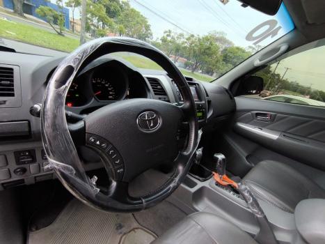 TOYOTA Hilux Caminhonete 3.0 16V 4P 4X4 SRV TURBO DIESEL CABINE DUPLA AUTOMTICO, Foto 13