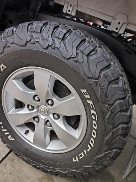 TOYOTA Hilux Caminhonete 3.0 16V 4P 4X4 SRV TURBO DIESEL CABINE DUPLA AUTOMTICO, Foto 14