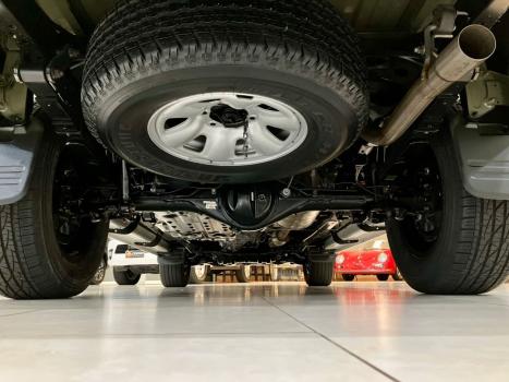 TOYOTA Hilux Caminhonete 2.7 16V 4P SRV FLEX 4X4  CABINE DUPLA AUTOMÁTICO, Foto 16 TOYOTA Hilux Caminhonete 2.7 16V 4P SRV FLEX 4X4  CABINE DUPLA AUTOMÁTICO, Foto 16