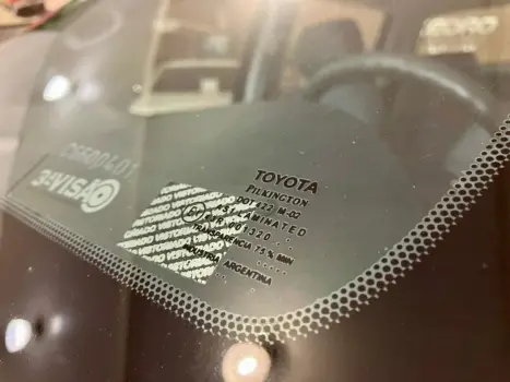 TOYOTA Hilux Caminhonete 2.7 16V 4P SRV FLEX 4X4  CABINE DUPLA AUTOMÁTICO, Foto 19 TOYOTA Hilux Caminhonete 2.7 16V 4P SRV FLEX 4X4  CABINE DUPLA AUTOMÁTICO, Foto 19