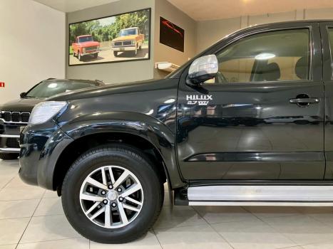 TOYOTA Hilux Caminhonete 2.7 16V 4P SRV FLEX 4X4  CABINE DUPLA AUTOMÁTICO, Foto 44 TOYOTA Hilux Caminhonete 2.7 16V 4P SRV FLEX 4X4  CABINE DUPLA AUTOMÁTICO, Foto 44
