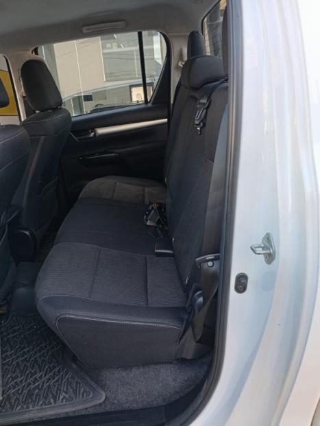 TOYOTA Hilux Caminhonete 2.7 16V 4P SR FLEX CABINE DUPLA AUTOMTICO, Foto 6