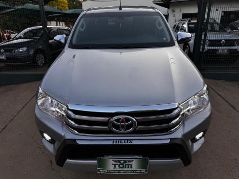 TOYOTA Hilux Caminhonete 2.7 16V 4P SRV FLEX CABINE DUPLA AUTOMTICO, Foto 13