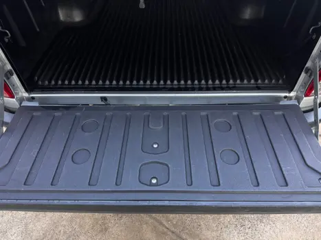 TOYOTA Hilux Caminhonete 2.7 16V 4P SRV FLEX CABINE DUPLA AUTOMTICO, Foto 40